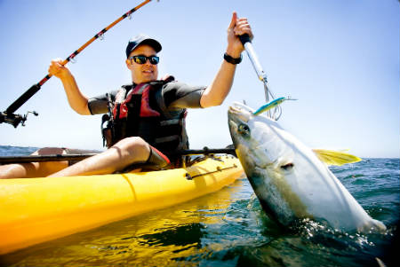 pesca con kayak